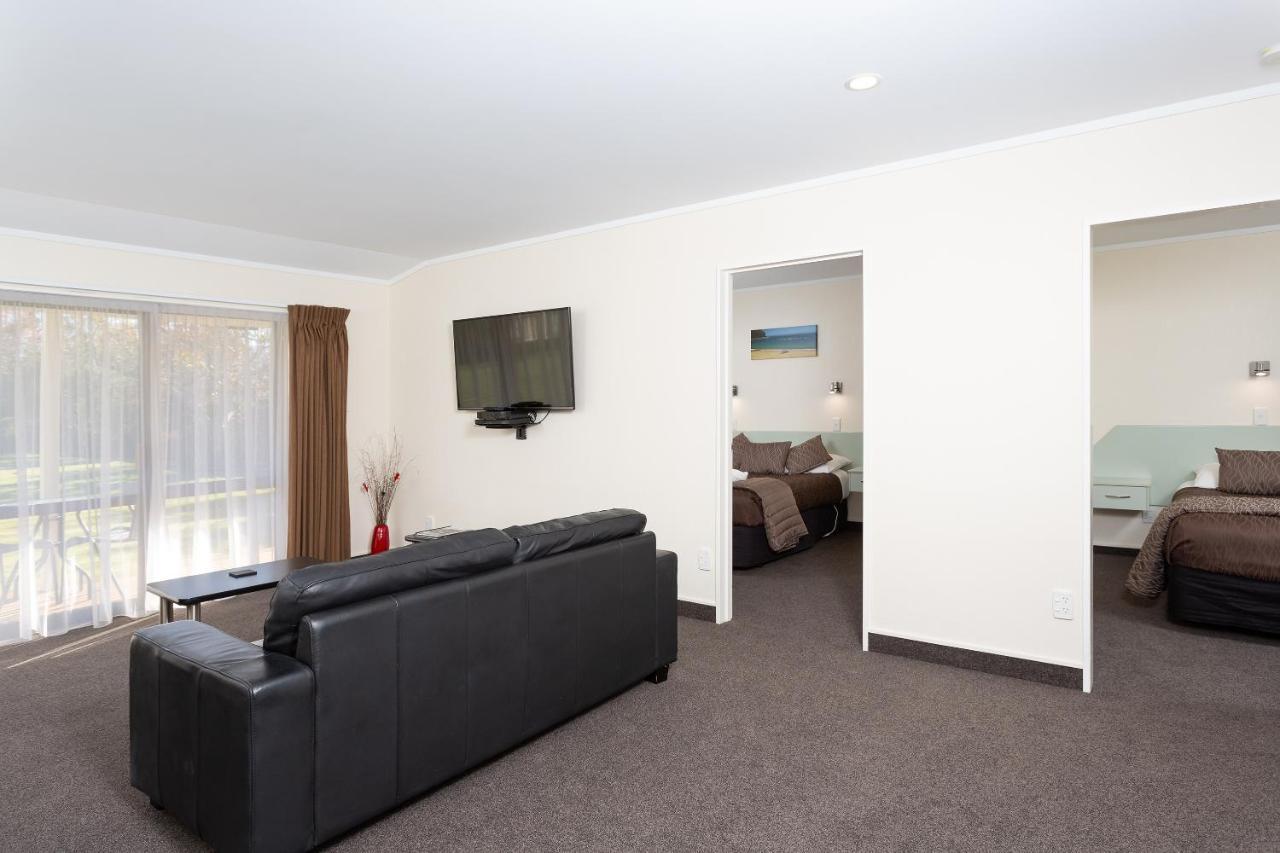 The Park Motel Motueka Bagian luar foto